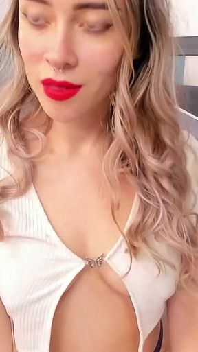 A Blonde Latina with a Big Butt Just Wants to Get Fucked in Her Room Every Morning