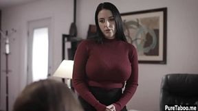 Crazy girl DPed in a group sex session with a doc