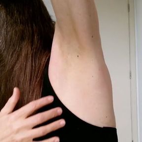 Armpits fetish playing and making them fart