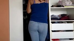 Hot Latina stepmom flaunts her huge ass&#x1F351;, moaning for deep anal&#x1F44C; pleasure