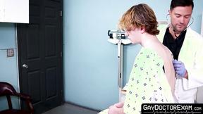 ”Doc Beaux Matthews cures Skylar Finchs fatigue after a hardcore bareback booty”