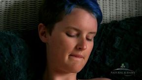 Great shots of this young hairy Cyan before her uses toy