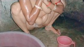Indian Bhabhi Ko Nahane ke Bad Chudai Kiya Randi