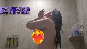 Liz River taking a Shower at FetishCon 2023, Naked, Big Boobs, Hair Washings, 34DDD, Soapy and Wet!