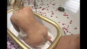 A Horny MILF Get Fucked Hard in the Bath Tub