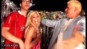 FUCK A FAN 4K – GROCERY STORE CASHIER ZACH ACCIDENTALLY CREAMPIES BLONDE BOMBSHELL ANGELINA ASHE