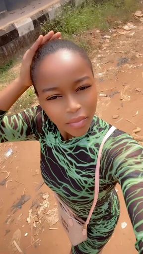 Sexy pretty black girl in uk available for dating sex vc and sex chat at a fee