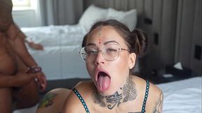 Me follo a una chica ramdom que est&aacute_ hospedada en mi mismo hotel y la grabo