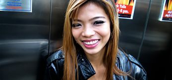 Thai Traveller’s Tuk-Tuk Date