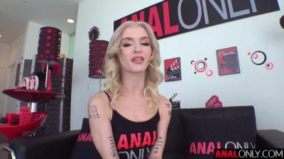 Explosive Anal Adventures: Delving Deep into a Perky Peach