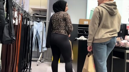 HijabCandid