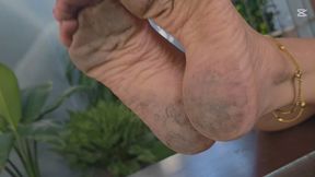AFQ Lick my sublime and dirty feet slave by Milah