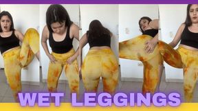 Wet yellow leggings