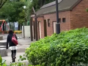 Sultry Bubble Butt Japanese Girl Spreads Legs for Hardcore Fuck Fest