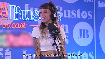 8 orgasmos de Esencia Migrante LATINA de GRAN CULO termina haciendo GARGANTA PROFUNDA en Juan Bustos Podcast
