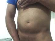 Busco mamador para que se beba este lechero