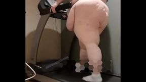SSBBW EVAPORATEDMILKER HUGE BELLY &amp_ ASS ON TREADMILL