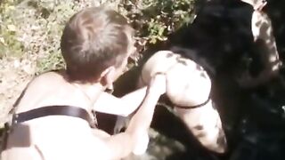 Bareback Outdoor Fun with Horny Strangers1l