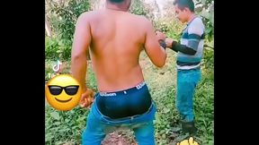 Por m&aacute_s v&iacute_deos as&iacute_ de ricos