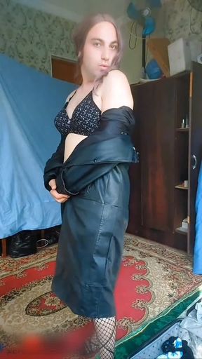 Yuppalino Heat Burns In The Shadows