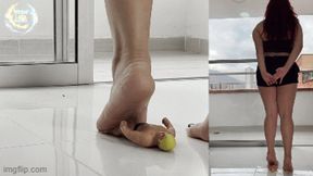 Giantess11