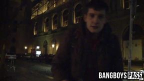 Homeless twink will do anything for food and freash bed