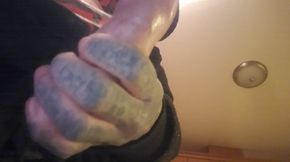 Morning masturbation for the kinky sluts watching ,squirt for me ?