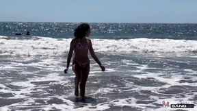 Teen babe Satine Summers gets fucked hard in outdoor beach scene