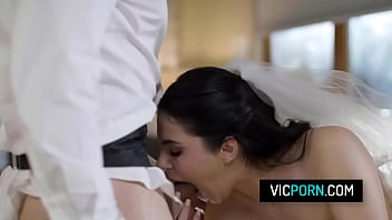 Italian bride Valentina Nappi gets analed on her wedding day