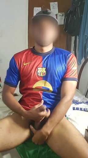 Hi, My Name Is Charly, I'm 22cm and I'm Active, I Masturbate with Both Hands