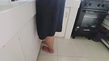 Sneaky and peaky