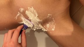 Stepsister's husband shave my pussy then fuck me
