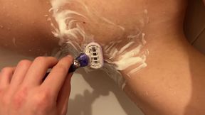 Stepsister's husband shave my pussy then fuck me
