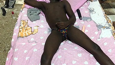 Made my partner honey till he licked my juicy pussy