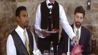 Blowjob, orgie, dobbel penetrasjon, misjonær &#8211; hardcore analorgie for amatør Dina Pearl