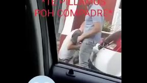 facebook borra video de hombre  mamando a otro