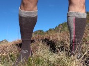 Pissing openair on the mountain, uncutted.