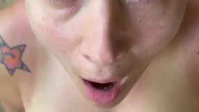 she gave me a blowjob in the truck going to the hotel