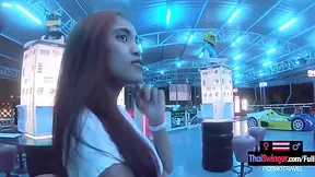 Big Round Ass Asian Girlfriend Made A Homemade Porn Video After Go Karting With The Boyfriend