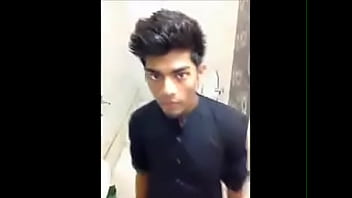 Indian Guy jerk off