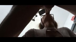 Milf gives a quick blowjob with a cum explosion in her mouth