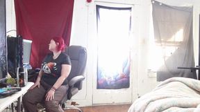 ReneeSakuya doesnt want to wet, pee in her trousers, dress pants, or does she?