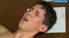 Student Has Hot Sex with His Best Friend After Class