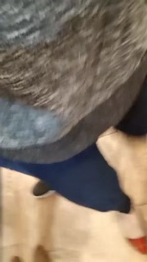 Desperately needing to find a place to Pee in the City