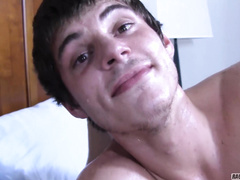 he likes that guy hole xhwzspj 095835 1772425