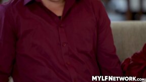 Jenna Noelle teaches Athena Anderson naughty lessons for his stepson