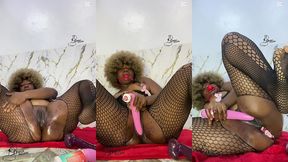 glammed and flooded.solo squirt show