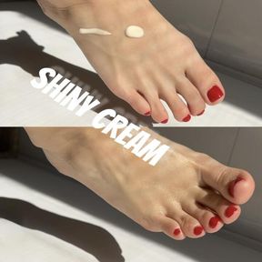 Shiny cream