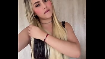Colombiana blonde