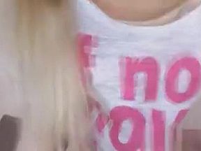 Hot Amateur Teen Get Naked and Masturbate